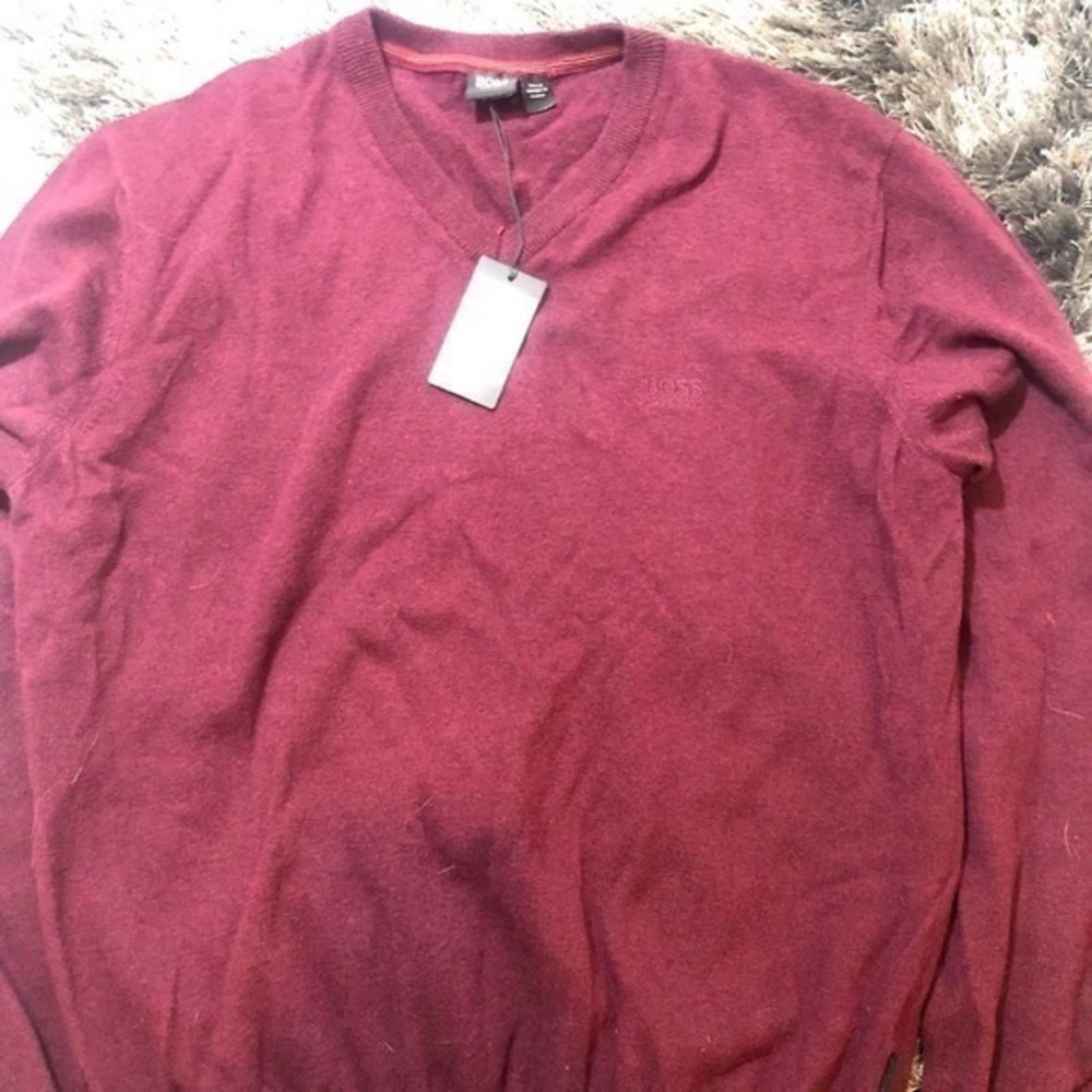 HUGO BOSS Men Red Wool Knit Sweater Size Small NWT